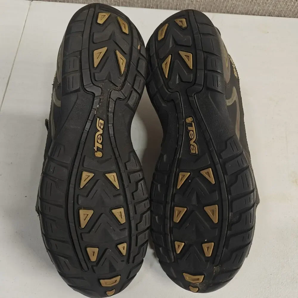 Teva Forebay Men's Sandals Size 11 Hiking Trail Fisherman's Brown Shoes